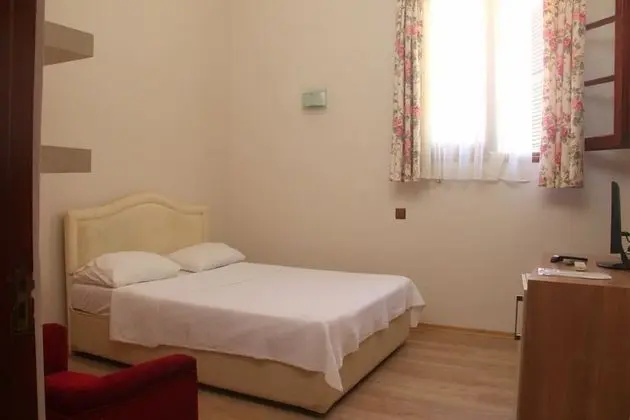 Breeze Flora Hotel - Oda