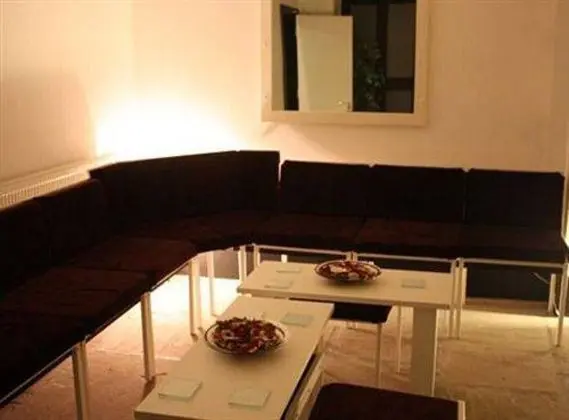 Breeze Guest House