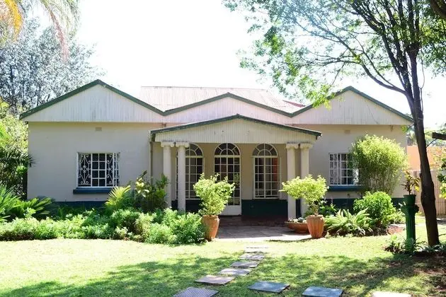 Breeze Guest House