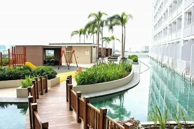 Breeze Residences Condo