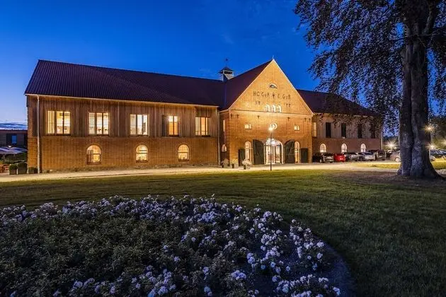 Hotel Breitenburg - 1
