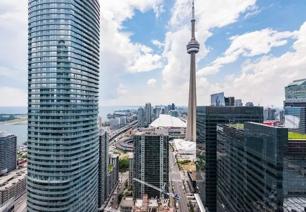 Bremner Blvd-CN Tower-Union Station