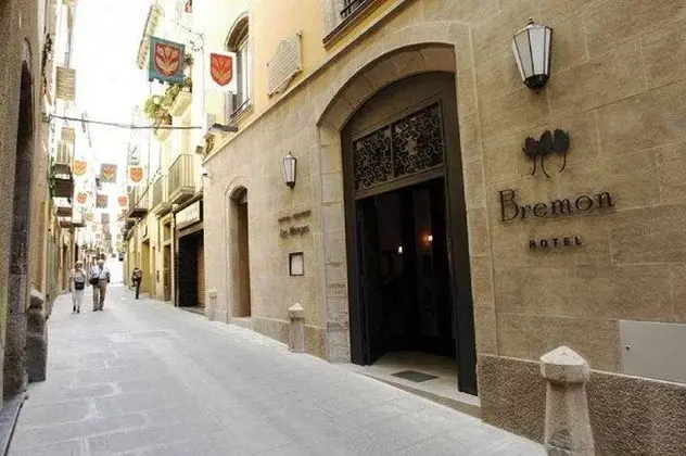 Hotel bremom// Apt La Fonda