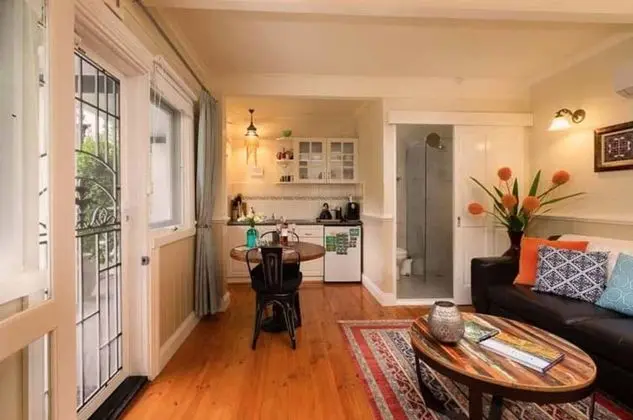Brentwood B&B Apartments - İç Mekan