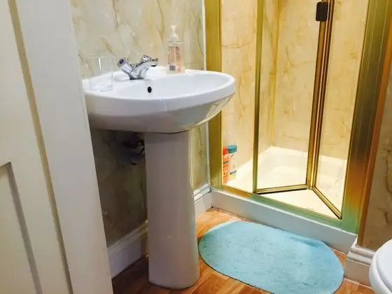 Brentwood Villa Bed and Breakfast - Banyo Tipleri
