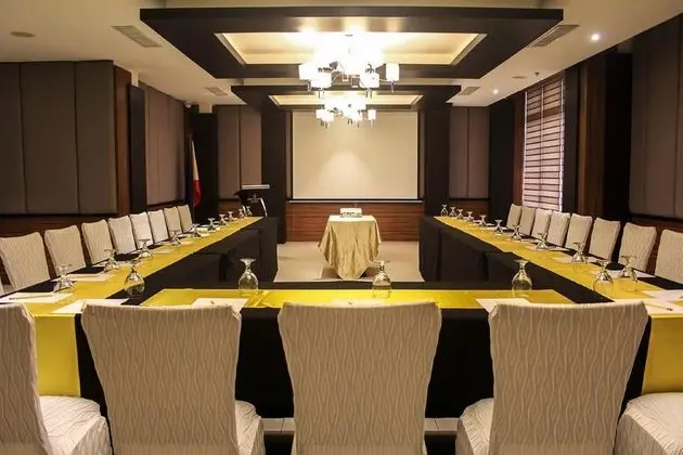 Brentwood Suites - İş / Konferans