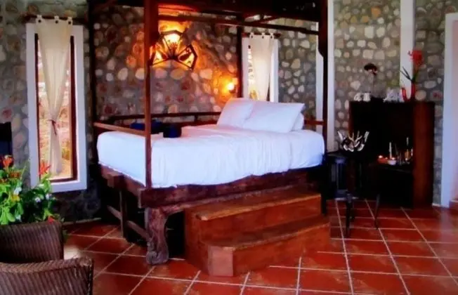 Breve Azurine Lagoon Retreat - Oda