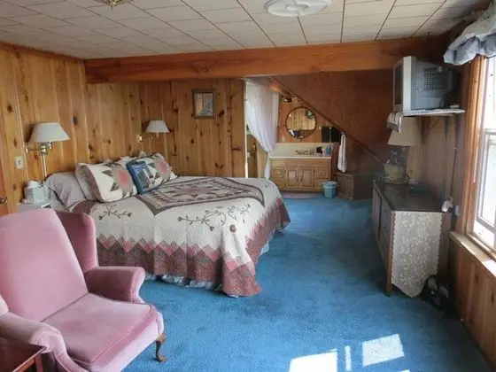 Breyhouse B&B Inn - Oda