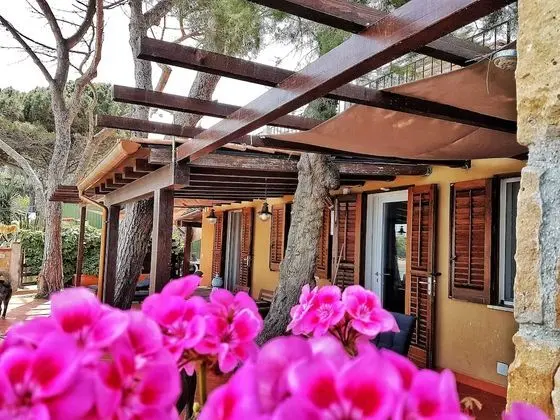 Brezza Marina Guesthouse - Dış Mekan