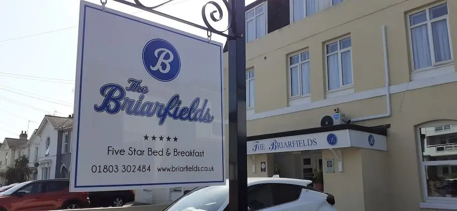 The Briarfields - Dış Mekan