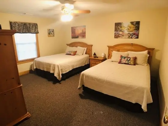 Briarstone Lodge Condo 13D - Two Bedroom Condo - Oda