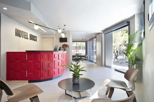 Hotel Brick - Lobi