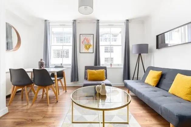 The Brick Lane Flats - Öne Çıkan Resim