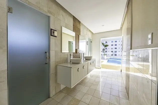 Brickell Condo Hotel - Havuz