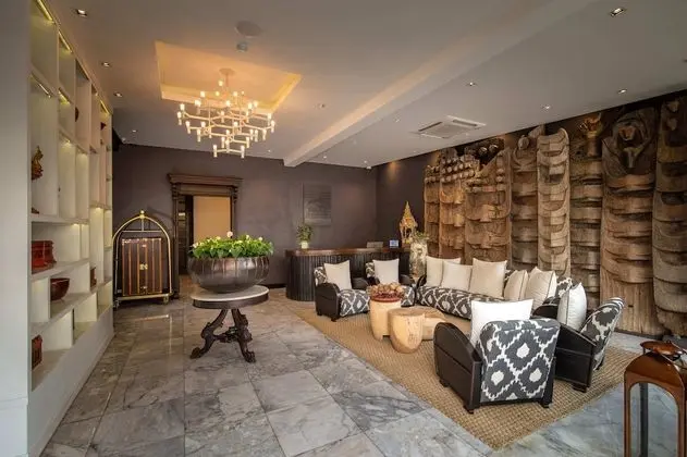 The Bridge An Eclectic Luxotel Chiangmai - Lobi