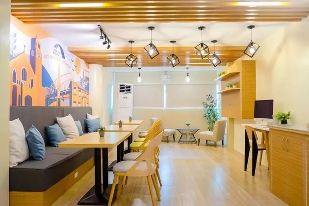 Bridge Hotel