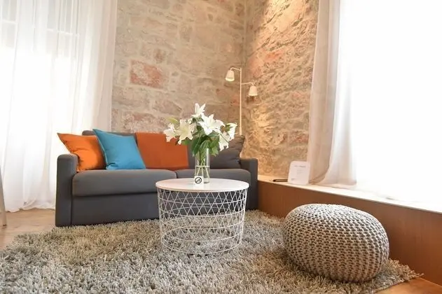 The Bridge Luxury Apartments - Oda