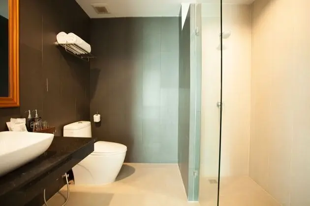 THE BRIDGE RESIDENCE HOTEL
