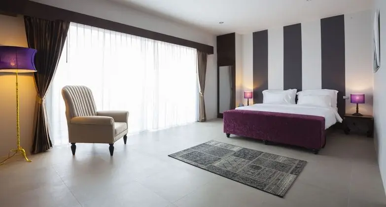 THE BRIDGE RESIDENCE HOTEL - Oda
