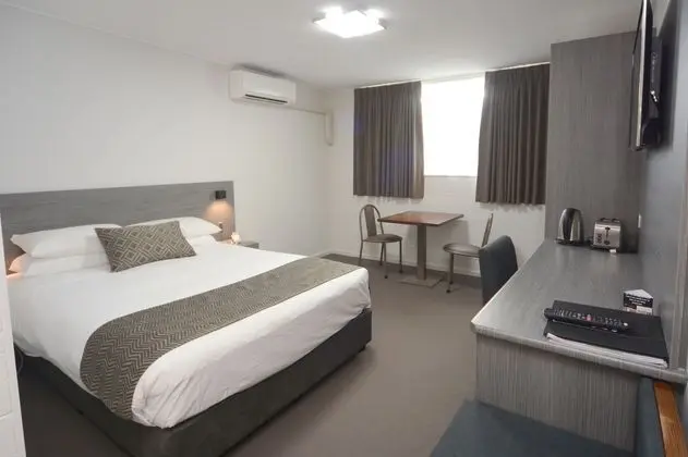 Bridge Hotel Smithton