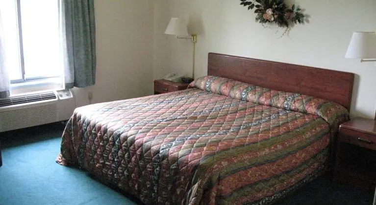 Bridgeport Inn - Genel