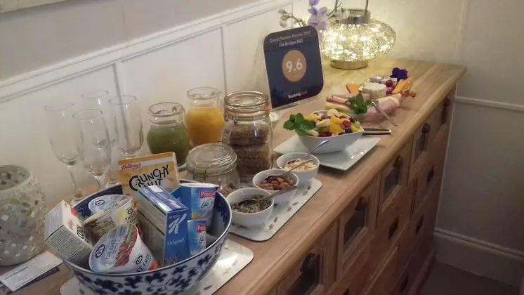 The Bridges B&B - Yerinde Yemek