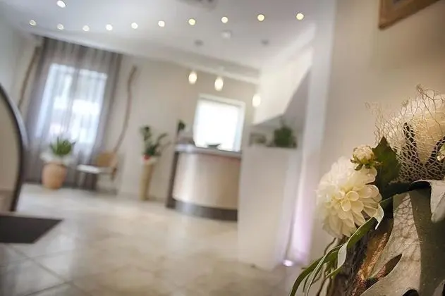 Hotel Brienz - Lobi