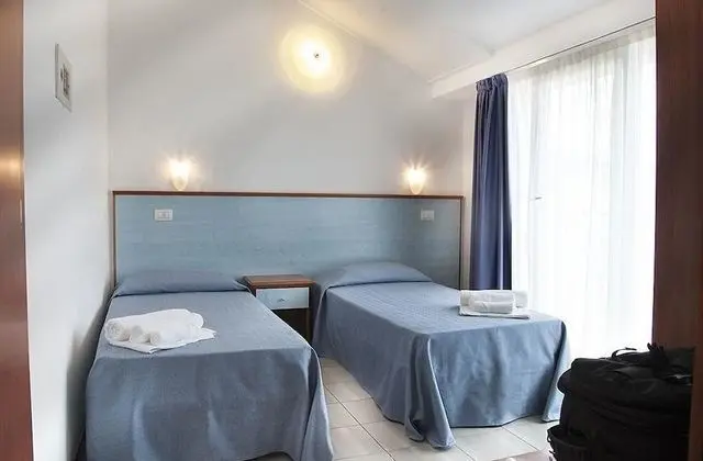 Hotel Brienz - Oda