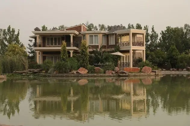 Brigadier's Plantation Retreat