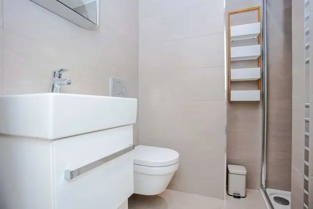 Bright 1 Bedroom Apartment in Regent's Park - Banyo Tipleri