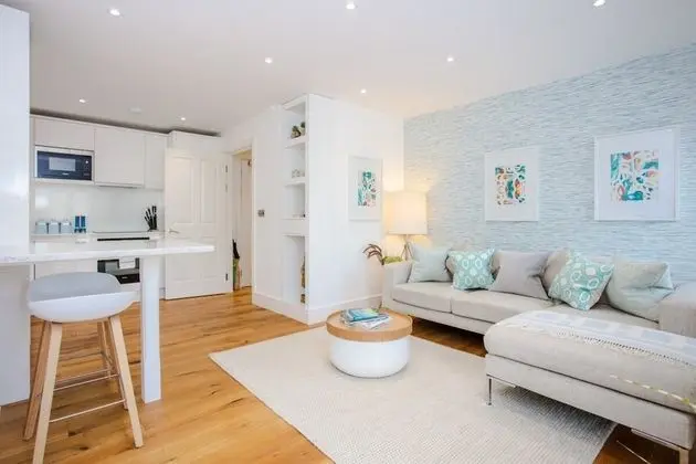 Bright 1 Bedroom Apartment in Regent's Park - Oda Düzeni