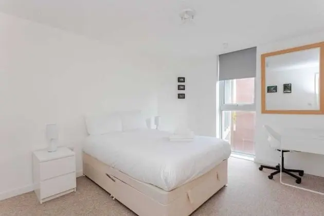 Bright & Airy 1 Bedroom Apartment in Trendy Peckham - Oda