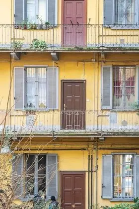 Bright Apartment in De Angeli near Subway - Dış Mekan