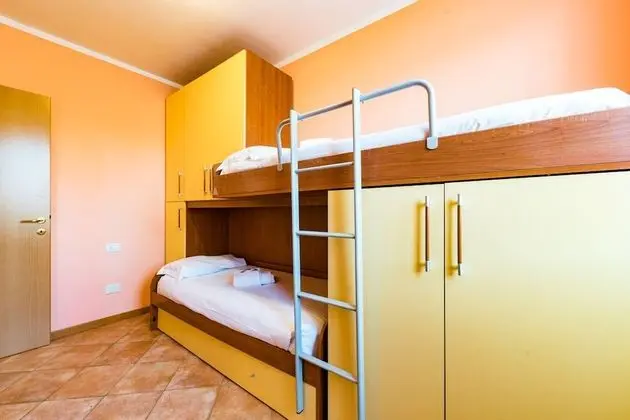 Bright Apartments Desenzano - Artisti Pool - Oda Düzeni
