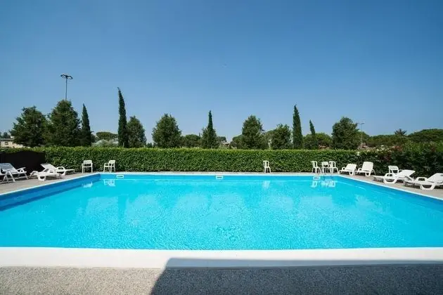 Bright Apartments Sirmione -Sorgente Pool 1 - Havuz