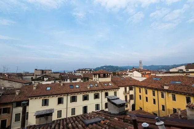 Bright Apartments Verona - Borsari Historical 2