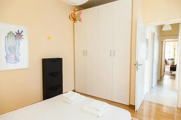 Bright apt w lovely view in Lycabettus