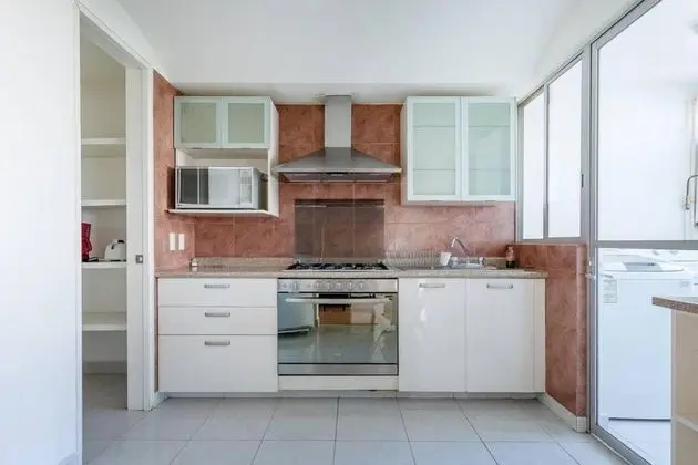 Bright Condo With Gym and Security 24 hrs - Oda