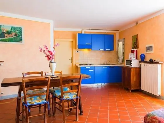 Bright Farmhouse in Montecatini Terme With Swimming Pool - Yerinde Yemek
