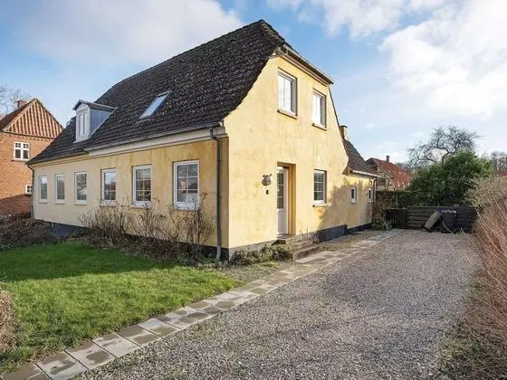 Bright Holiday Home in Bandholm With Garden