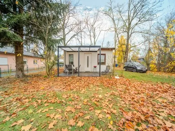 Bright Holiday Home in Brandenburg With Garden - Öne Çıkan Resim