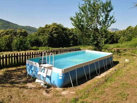 Bright Holiday Home in San Marcello with Pool near Meadows - Havuz
