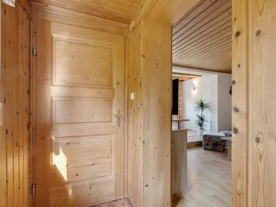 Bright Holiday Home in Schönbrunn With Garden - Lobi