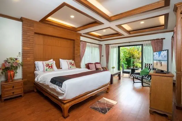 Bright Luxury Villa W Garden Pool & Sauna - Oda
