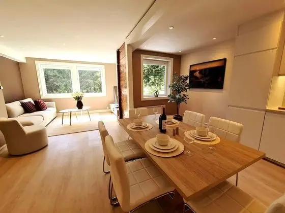 Bright And Modern Apartment Near Center, 85 M2, Fully Equipped, Free Parking - Öne Çıkan Resim
