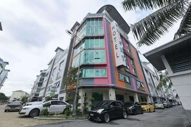 BRIGHT HOTEL