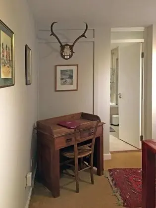 Bright, Spacious 2 Bedroom Apartment in Stockbridge - İç Mekan