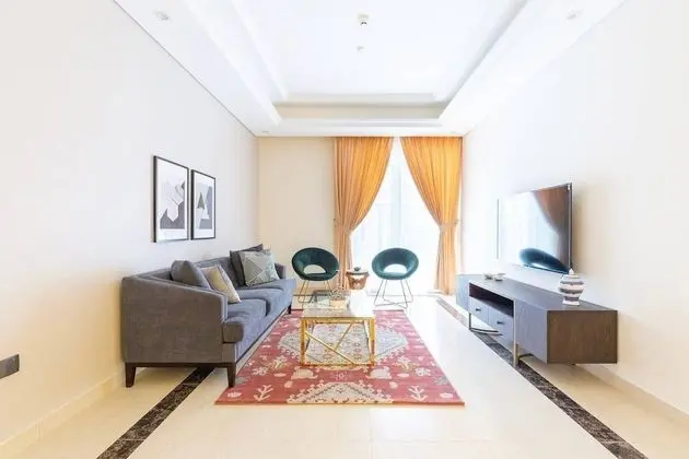 Bright & Spacious 3BR With Study in Downtown - Sleeps 7! - Öne Çıkan Resim