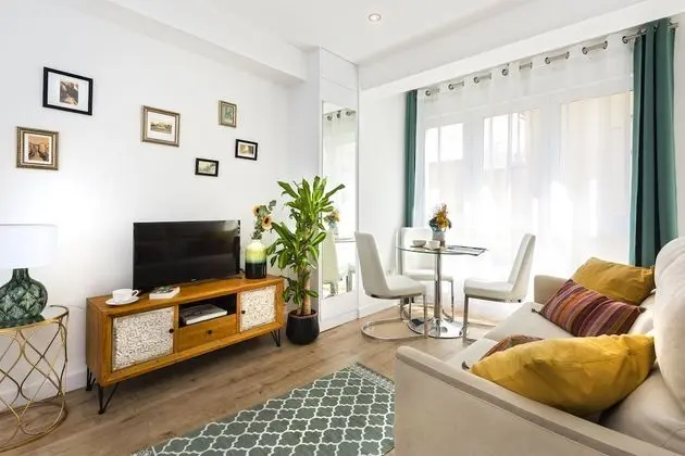 Bright Studio in the Heart of Granada. Santo Cristo I