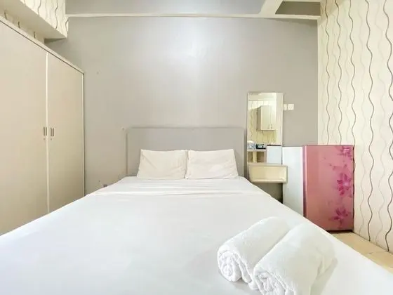 Bright Studio Room Apartment Tamansari Panoramic - Oda